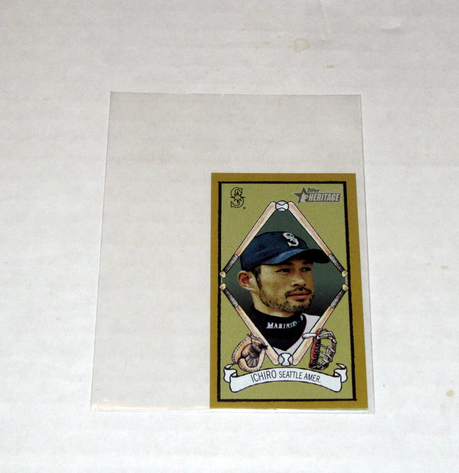 2008 Topps Heritage Walmart T205 Mini 11 Ichiro  Mariners $.99 Shipping! - Image 1 of 1