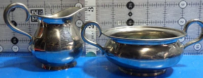 vintage Universal Landers Frary Clark New Britian Co USA creamer & open sugar - Изображение 1 из 4