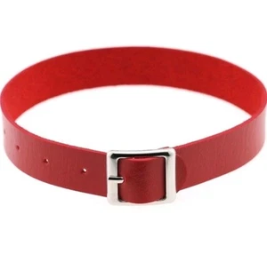 Collana girocollo fibbia rossa e argento punk gotico emo BDSM sub moda - Foto 1 di 4