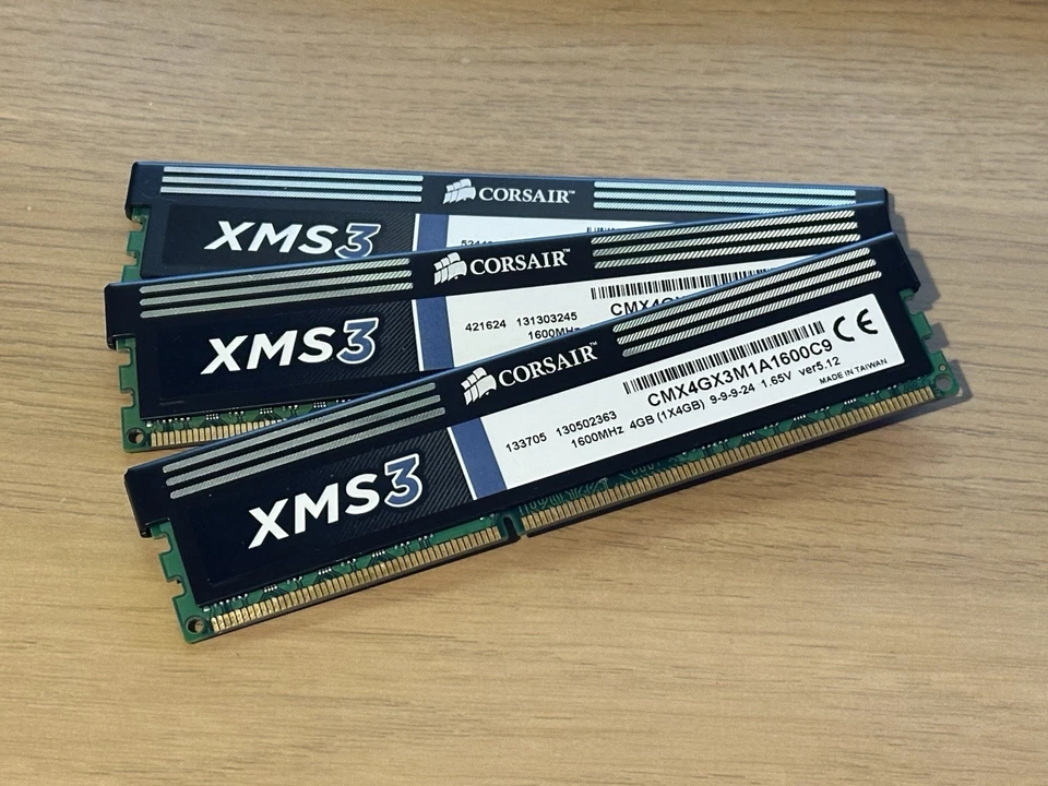 Corsair XMS3 CMX4GX3M1A1600C9 PC3-12800 DDR3-1600 RAM 1600MHz 4GB - Image 1 of 1