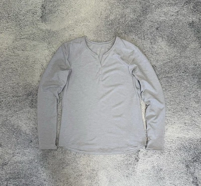 Camisa de Senderismo Ligera Arc’teryx Kadem Henley LS Mujer M Gris Fásico LT Foto 1 de 4