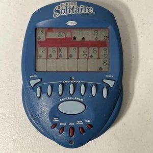 Radica Big Screen Solitaire 2004 Juego Electrónico Portátil Probado y Funciona - Imagen 1 de 9