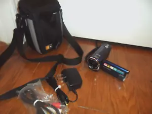 JVC Everio GZ-E10AU Full HD - Zoom óptico 40x - Estabilización de imagen - Imagen 1 de 17