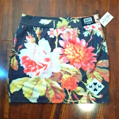 New NEFF Disney Collection Floral Skirt XSmall - Image 1 of 4