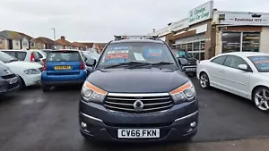 2017 Ssangyong Turismo Rodius 2.2 EX Diesel 7 Seater From £8,995 + Retail Packag - Picture 1 of 10