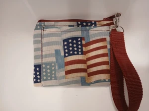 New Patriotic USA Flag 4th of July Mini Clutch Coin Purse Red Blue Zippy Pouch - Picture 1 of 5
