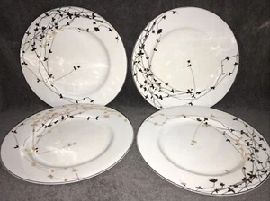 Set Of 4 Holiday 08 SNOWFALL SPLENDOR Dinner Plates EUC Ivory Gold Vines - Picture 1 of 3