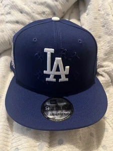 NUEVA ERA BORN X RISED LA DODGERS 2024 SERIE MUNDIAL SNAPBACK Sombrero Azul Béisbol - Imagen 1 de 4