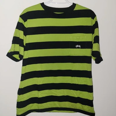 Футболка мужская Stussy Pocket средний размер черная зеленая в полоску - Изображение 1 из 4