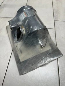 Baldor Reliance M3542 Motore elettrico 56 0,75 CV 1725 GIRI 3 fasi - Foto 1 di 3