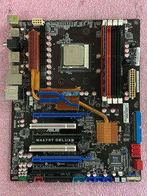 Placa madre ASUS M4A79T DELUXE AMD AM3 DDR3 con CPU y 4 GB de RAM | B23 Foto 1 de 4