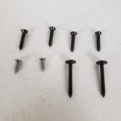 BMW E30 Gauge Instrument Cluster & Bezel Trim Mounting Screws - Image 1 of 2