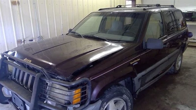 Air Cleaner 4.0L Federal Emissions Fits 93-95 GRAND CHEROKEE 1700985 - Image 1 of 4