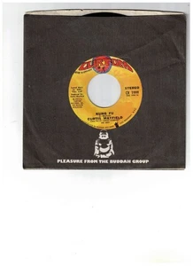 Curtis Mayfield SOUL 45 (CURTOM CR 1999) Kung Fu/Right On For The Darkness NM+ - Picture 1 of 2