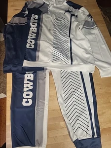 SUDADERA CON CAPUCHA Y SUDADERAS A JUEGO VAQUEROS MUY BONITAS SIN MARCA - Imagen 1 de 5