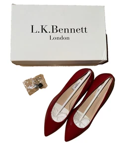 L.K.BENNETT LONDON AUDREY TACCO A PUNTA IN PELLE ROSSO BRILLANTE NUOVO SCATOLA TAGLIA 40 - Foto 1 di 21