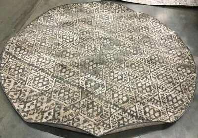 IVORY / CHARCOAL 6'-7" X 6'-7" Stained Rug, Reduced Price 1172653533 PYR260A-7R - Image 1 of 4