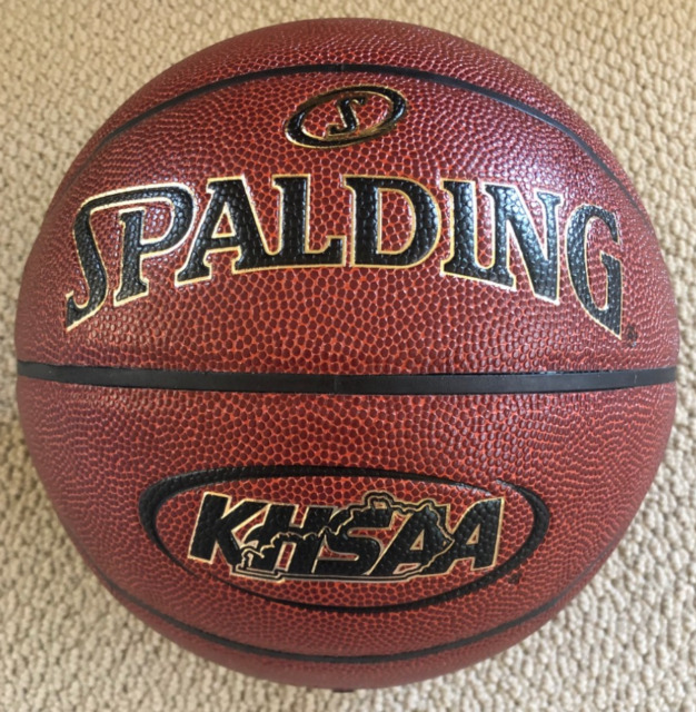 RARE SPALDING GOLD NBA OUTDOOR BASKETBALL BALL SIZE 7 NEW NOS !