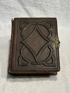 Antik 1860er Bürgerkrieg Ära Leder gebunden Messing Verschluss CDV Amerikanisches Fotoalbum - Bild 1 von 20