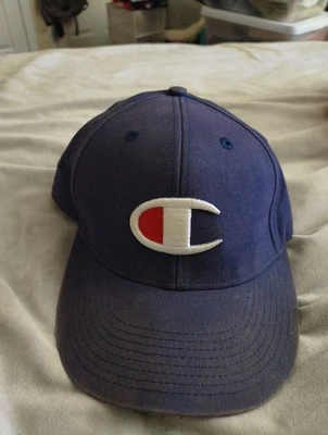 Sombrero Champion para hombre azul marino ajustable Foto 1 de 4