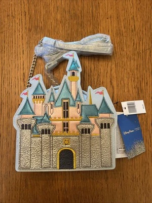 Cartera Danielle Nicole Disney Parks Castillo de Cenicienta Walt Disney World Nueva con etiqueta Foto 1 de 4