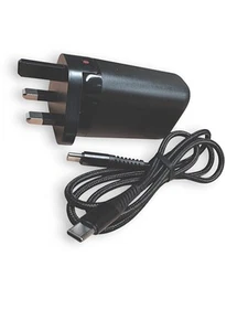 PinePower – 65W GaN 2C1A Charger With International Plugs - Picture 1 of 5