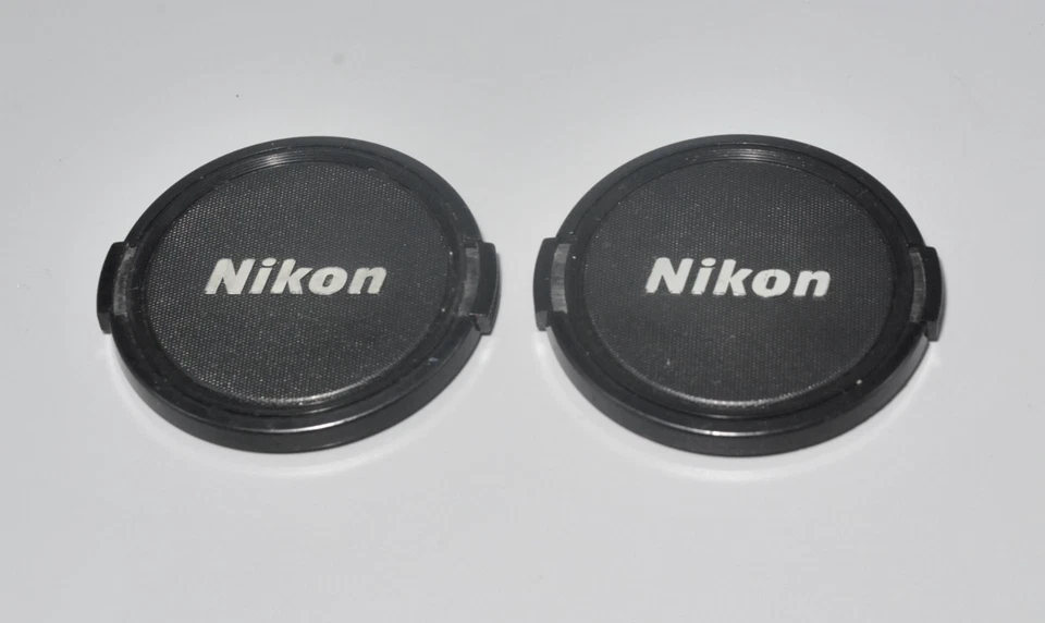 Lote de 2 tapas de lente frontal Nikon 62 mm - Original Original Original Original OEM Nikkor Foto 1 de 4