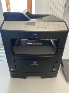 KONICA MINOLTA BIZHUB 3320 STAMPANTE MULTIFUNZIONE BIANCO NERO SCANNER RIPARARE - Foto 1 di 13