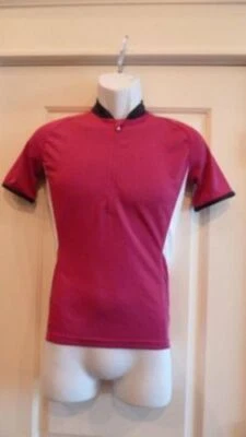 2XU Camiseta Feminina Tech Speed X Ciclismo Roxa Pequena NOVA - Imagem 1 de 3