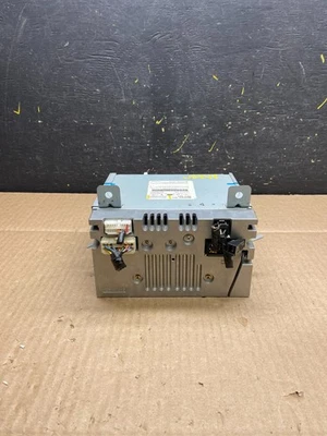 Subaru Tribeca 2006 reproductor de CD radio receptor control U5947 DG Foto 1 de 4