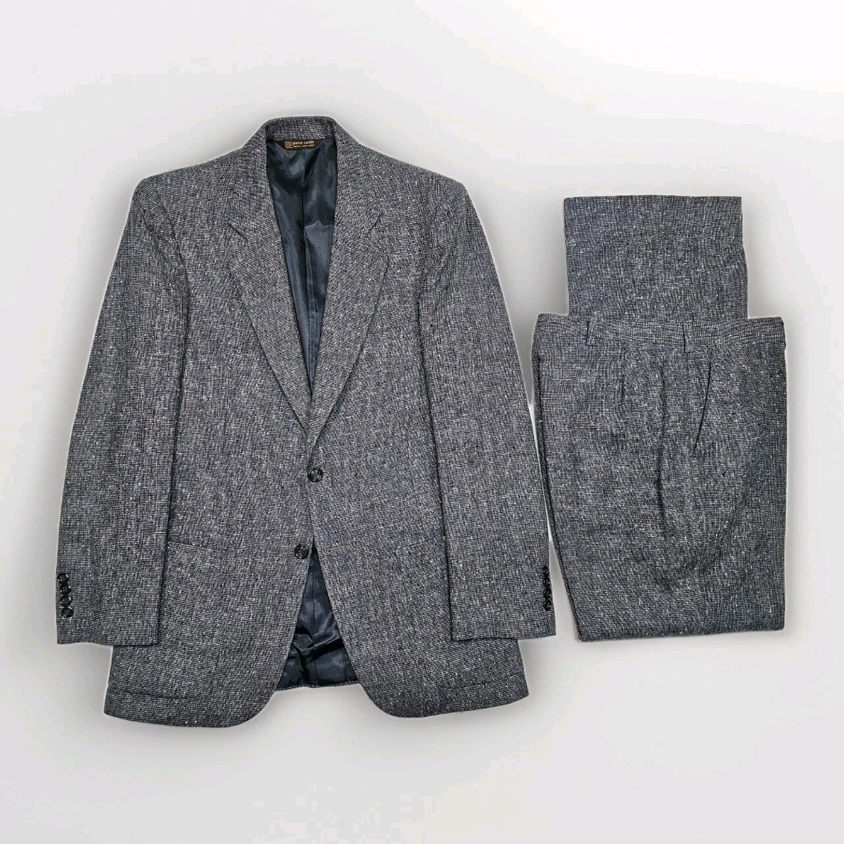 Pierre Cardin Suits & Blazers for Men with Vintage for sale Pierre Cardin Suits & Blazers for Men with Vintage for sale