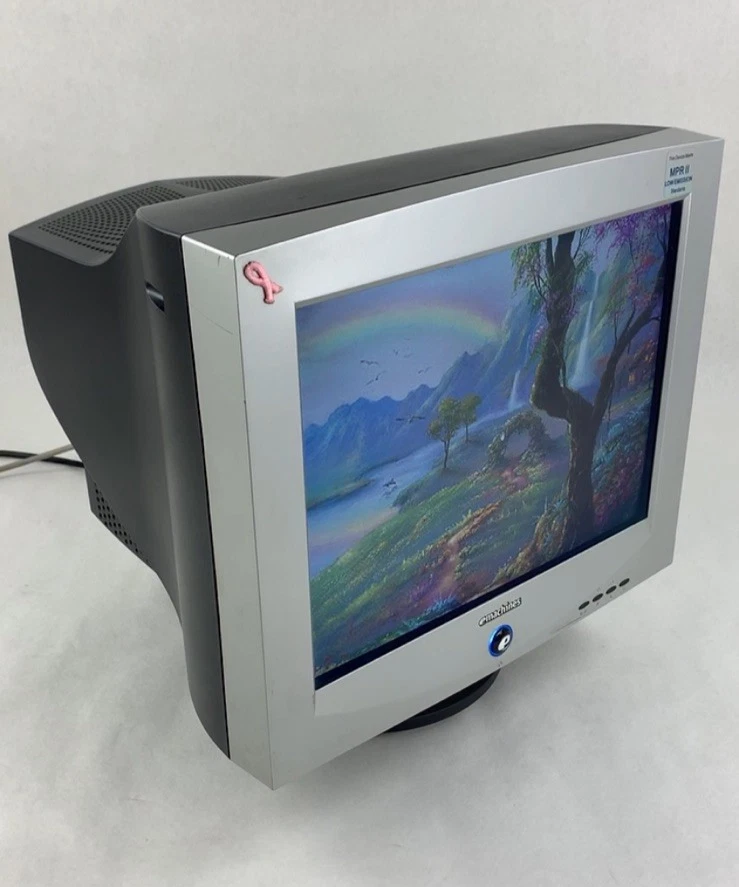 eMachines eView 17f3 786N 17" CRT VGA Color Monitor Computer Retro Gaming - Image 1 of 4