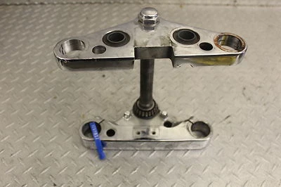 Suzuki Intruder 800 vs800GL 1998 horquilla delantera abrazadera inferior superior triple árbol vástago Foto 1 de 4