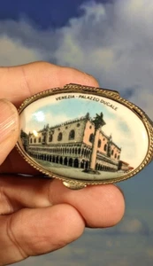 Vintage Venice Ceramic & Metal Pill / Trinket Box. 5cm x 3cm x 2cm - Picture 1 of 5