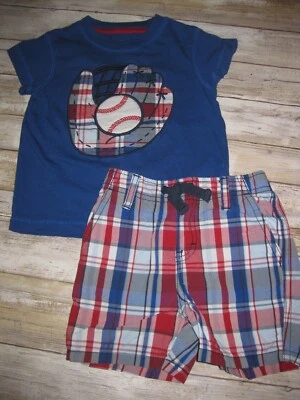 Conjunto de shorts xadrez e camisa luva de beisebol Gymboree meninos 12 18 meses dia de abertura - Imagem 1 de 4