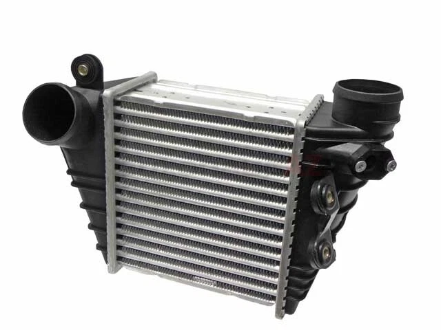 Intercooler MAHLE BEHR 1J0145803G VW Volkswagen Jetta Golf MK4 - Imagem 1 de 1