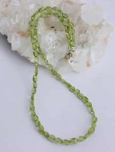 Natural Peridoto Cadena de Piedra Preciosa Oval Verde Collar 925 Silberkarabiner - Imagen 1 de 2