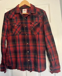 MENS LEVI'S RED CHECK LONG SLEEVE SHIRT SIZE MEDIUM - Picture 1 of 3