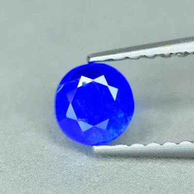 0.26Ct Round _ Extraordinary Unheated Royal Blue HAUYNE From Germany - Image 1 of 2