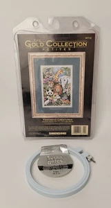 Gold Collection Petites by Dimensions Fantastic Creatures Kit #6712 con aro 5x7 - Imagen 1 de 6