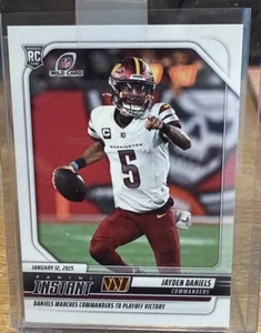 Tarjeta de novato Jayden Daniels 1st Playoff Win 2024 Panini Instant #264 - Imagen 1 de 2