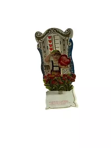 Antike Standup Valentinstagskarte geprägt Pop Up Ephemera Junge Blumen Herz - Bild 1 von 11