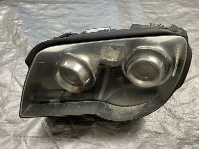 2004-2008年克莱斯勒Crossfire左发球杆车头灯 — 第 1/4 张图片