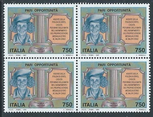 1997 ITALIA PARI OPPORTUNITA QUARTINA MNH ** - ED - Picture 1 of 1