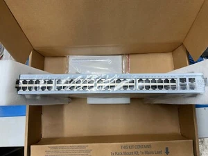 Commutateur / Switch 48 Ports 3COM Baseline 2250 - Photo 1/2