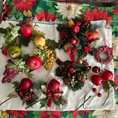 Lote De Colección Coronas De Velas De Vacaciones De Plástico Molde Soplado Frutas Bayas Manzanas Otros Como Está Foto 1 de 4