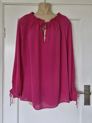 Carolina Herrera CH  Pink Blouse Silk Ruffle Neck Blouson Sleeve Size S - Image 1 of 4