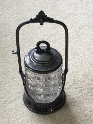 Antigua rueda victoriana Reed & Barton plateada encurtida con vidrio prensado  Foto 1 de 4