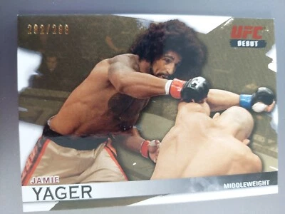 Jamie Yager #140 Debut 2010 Topps UFC Knockout Gold #282/288 - Image 1 of 2