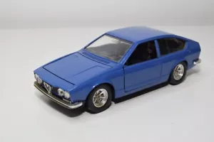 B47 1:24 BBURAGO BURAGO 136 0136 ALFA ROMEO ALFETTA GT BLUE EXC. COND. - Foto 1 di 11